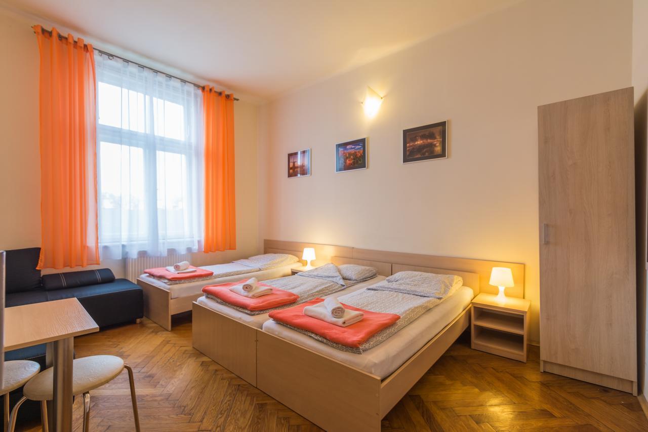 Euro-Room Rooms & Apartments Krakow Ngoại thất bức ảnh