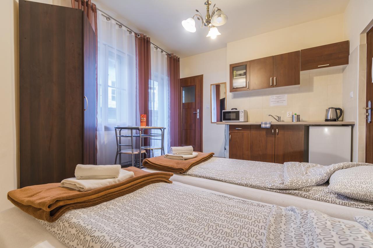 Euro-Room Rooms & Apartments Krakow Ngoại thất bức ảnh